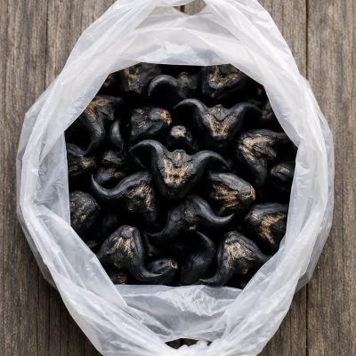 Mi vecino me regaló una bolsa con frutos desconocidos: cómo identificarlos y la mejor forma de consumirlos