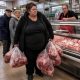 La mujer que compraba 60 kilos de carne al día: qué hay de cierto en la historia viral