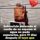 “No me sueltes”: el abrazo de Hilario y Elodia que se convirtió en símbolo de amor durante la inundación en Veracruz.